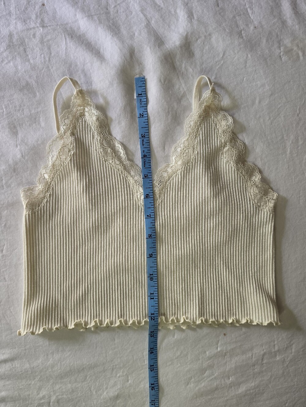 Love Tree Ribbed Knit Cropped Cami Tank Top Lace Trim Cream Large - Picture 3 of 8